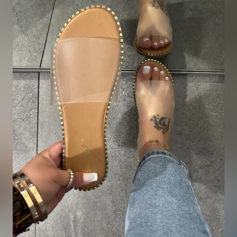 NEW! Trendy Transparent Slide Sandals